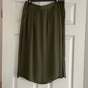 Hunter green midi skirt